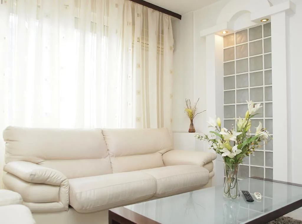 Academy Deluxe Apartment Bucharest
